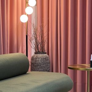 丸美肌膚｜台北中山旗艦店｜大安總店 韓國皮膚管理 韓式水飛梭 私密處除毛 牙齒淨白 MTS 男生做臉 台北美容 經典粉刺調理 韓國中胚層微電流透膚儀 音波水光導入 液態皮秒 液態海藻針 德國水針喚膚 A醇喚膚 膠原彈力微雕 童顏肌因線雕 小V臉拉提 日式冰肌除毛